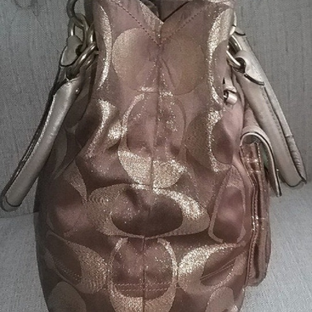 Coach Hamptons Signature Lurex Tote, VGC - Picture 4 of 8